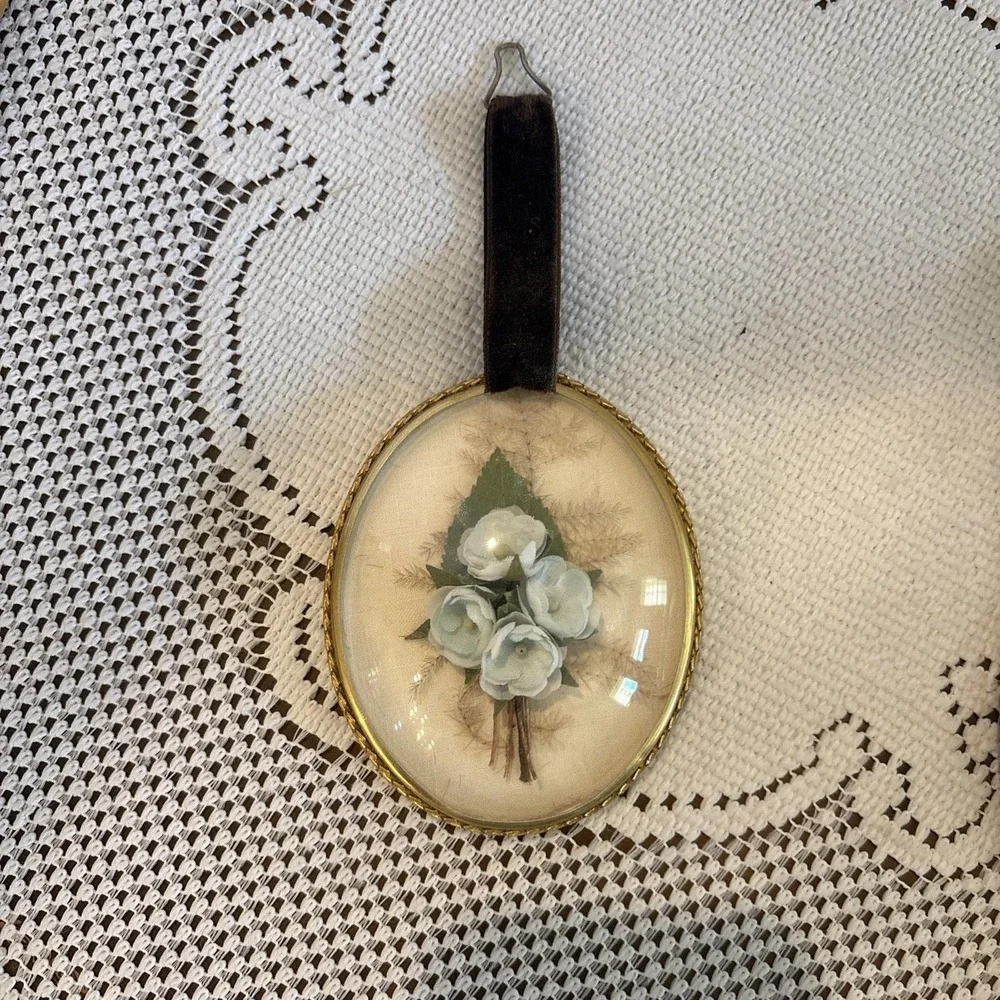 Dried Flowers in Domed Oval Frame Vintage Wall Hang. Velvet. Set Of 2.